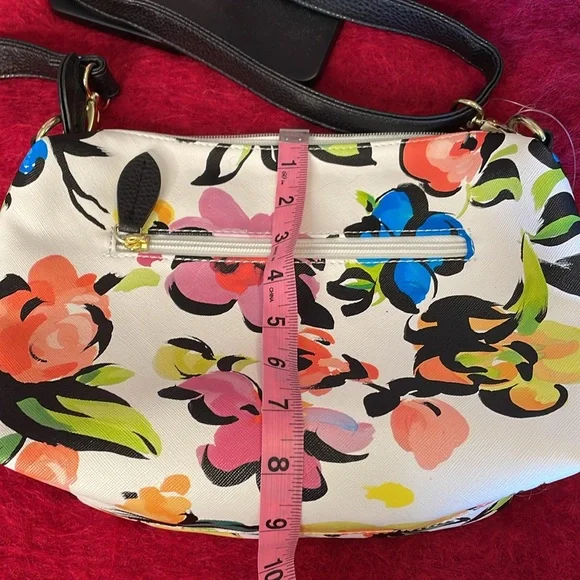 GAL CREAM FLORAL PRINT PINKS BLUE ORANGES GREENS ADJUSTABLE CROSSBODY BAG PURSE - Picture 13 of 14
